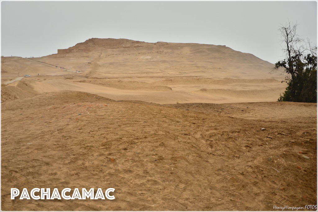 this is Pachacamac, looks like a desert