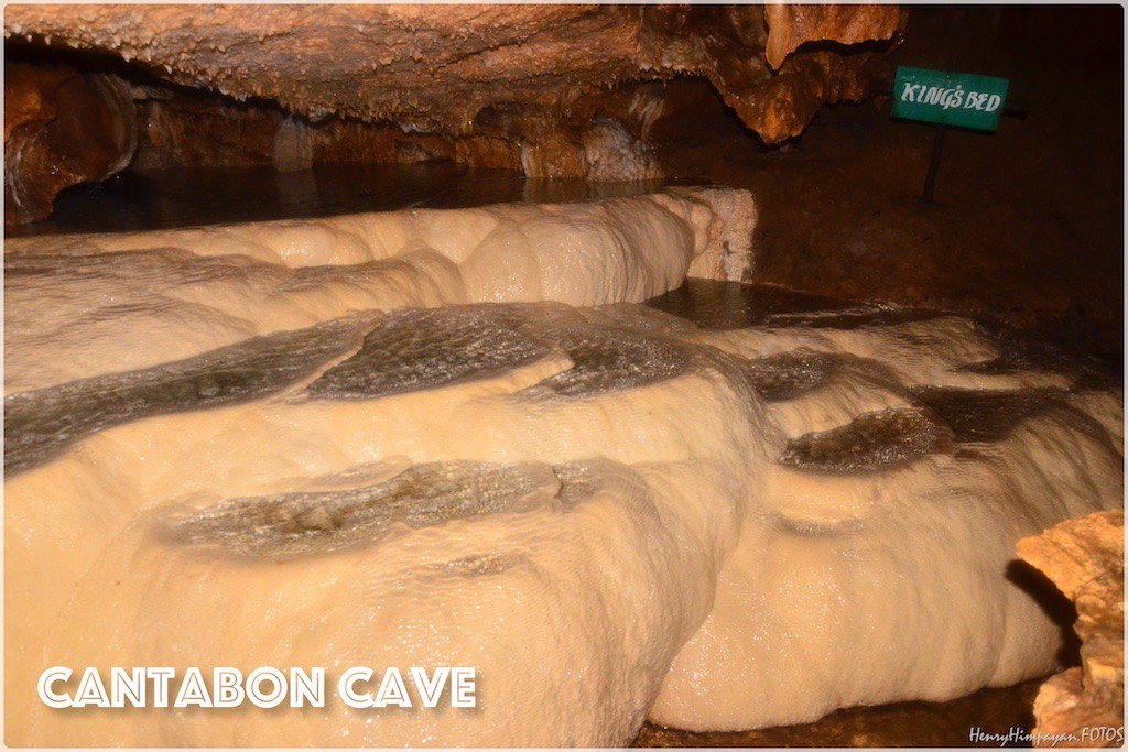 the end of Cantabon Cave, at King's Bed formation