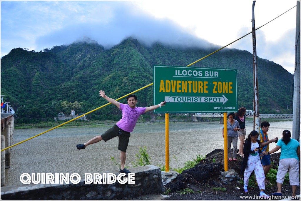 first stop: Quirino Bridge before Vigan