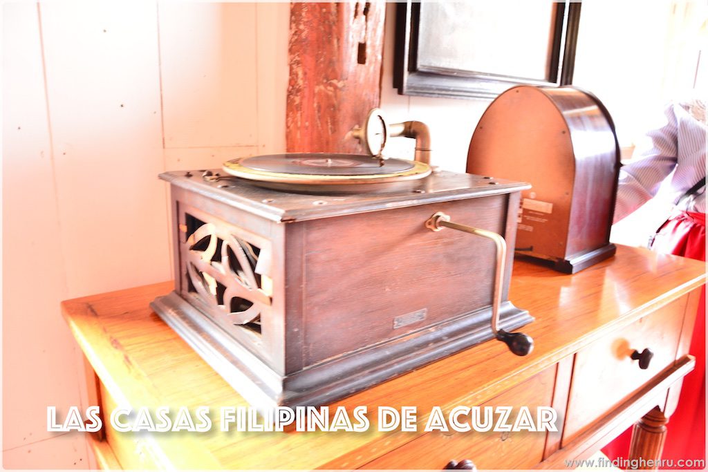 the antiques on display at Casa Luna